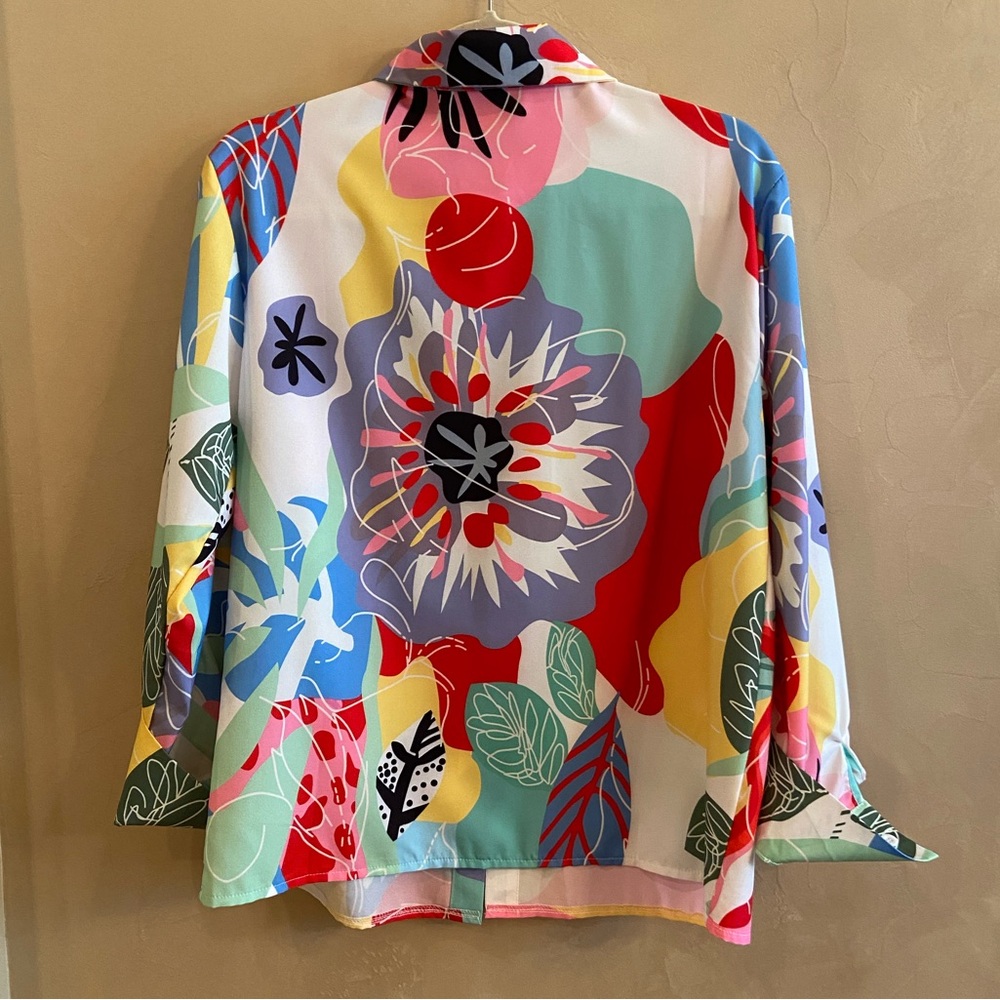 Beulah Style Blouse Abstract - Picture 2 of 5